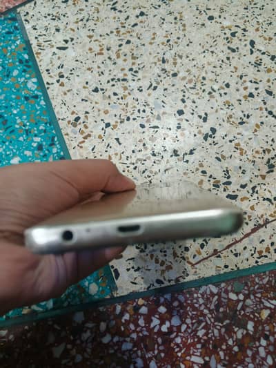 Samsung Galaxy j6