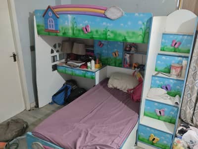 Bunk bed