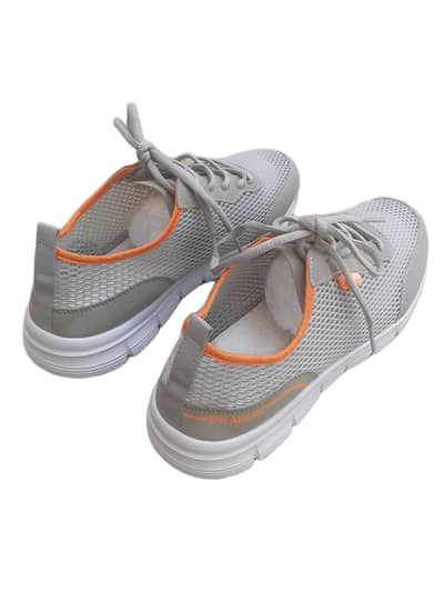 New light weight shoes 0323-2854641