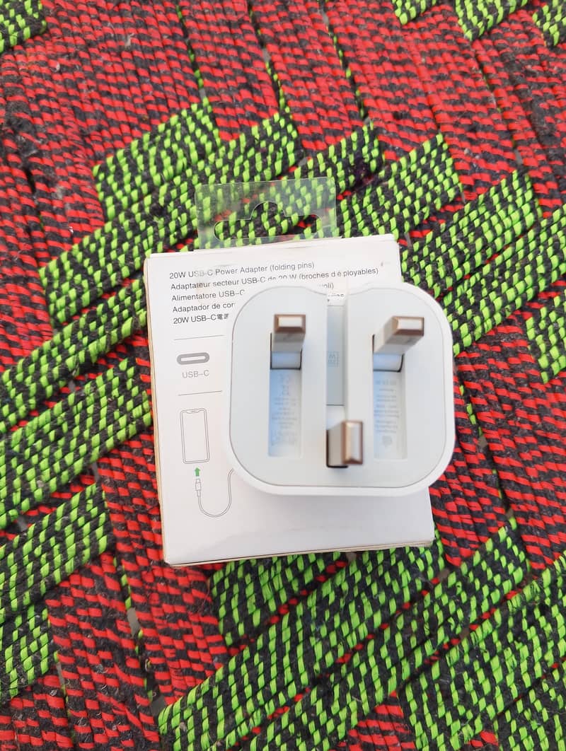 iphone adapter 1