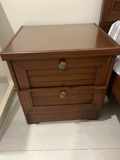 Bed with two side tables in good condition