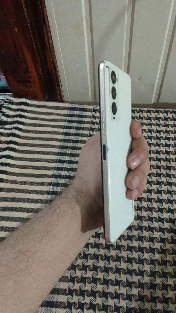 Tecno Camon 18 5