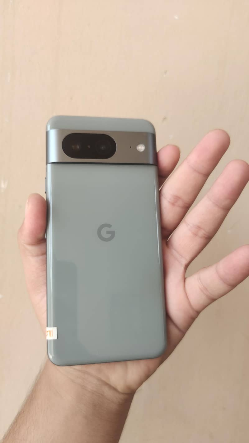 Google Pixel 8 1