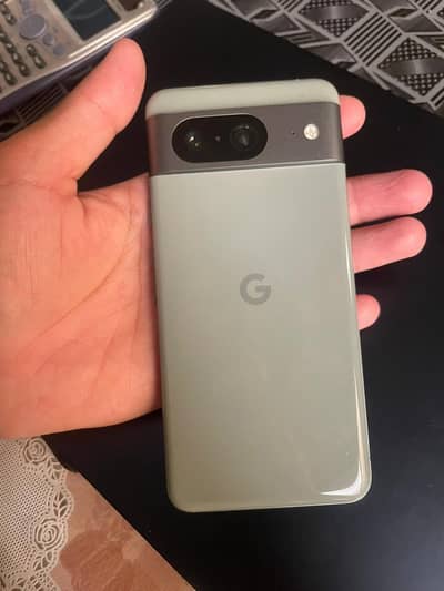 Google Pixel 8
