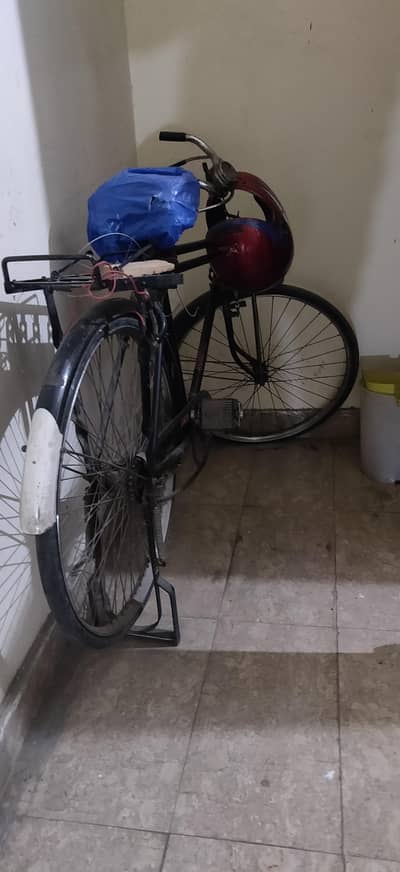 22 Inch Sohrab Cycle for Sale – Strong Frame, Good Condition