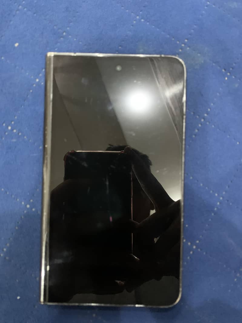Google Pixel Fold 2