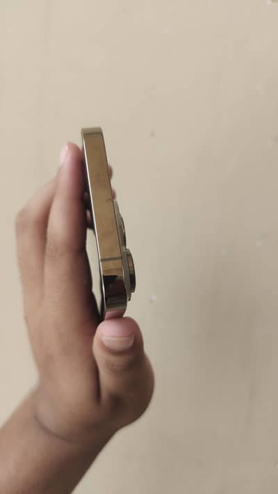 Apple iPhone 14 Pro