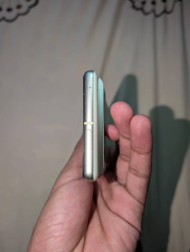 Google Pixel 7 2