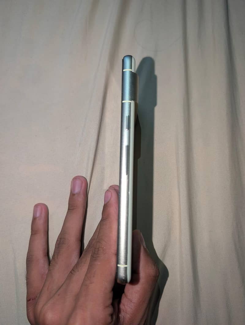 Google Pixel 7 3