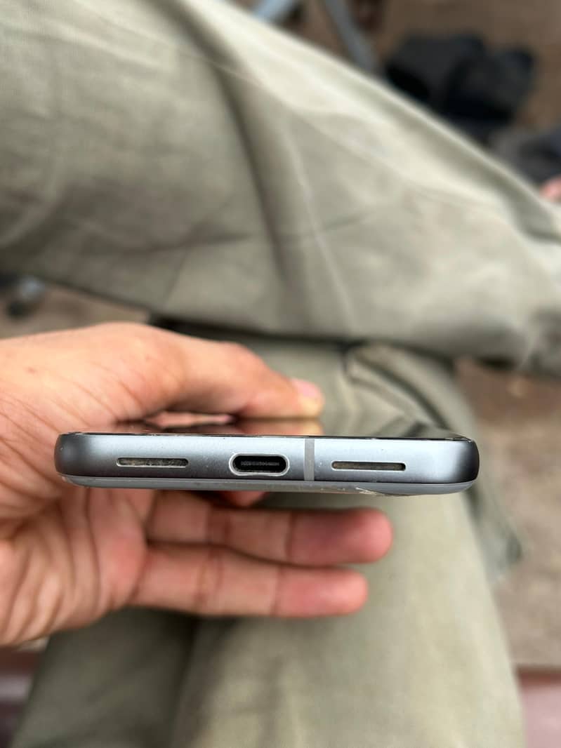 Google Pixel 8 0