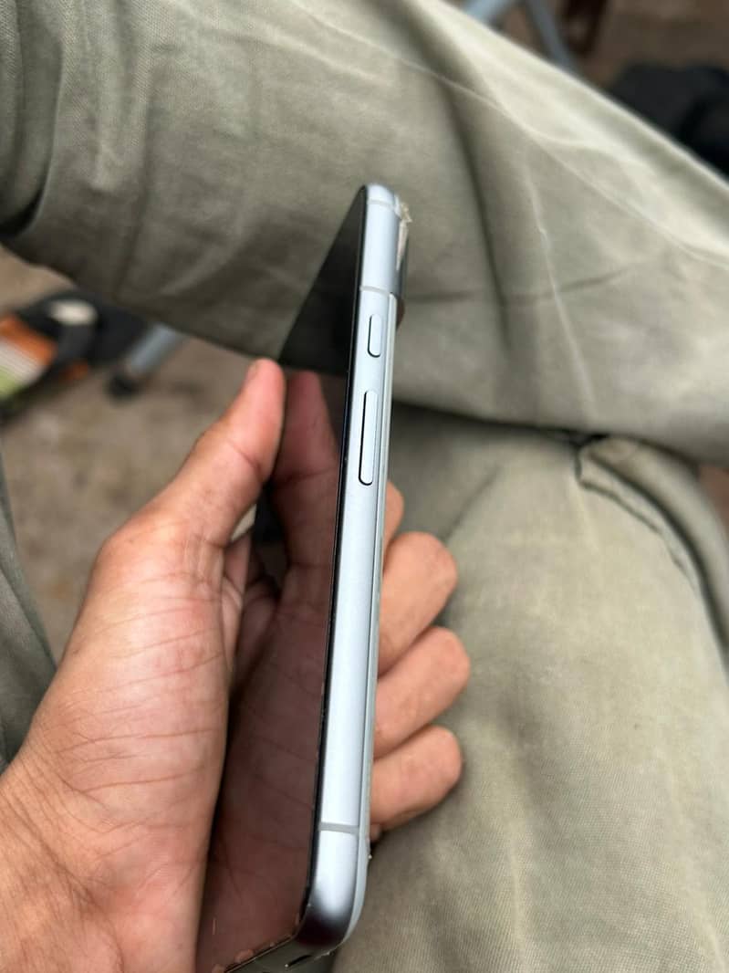 Google Pixel 8 6