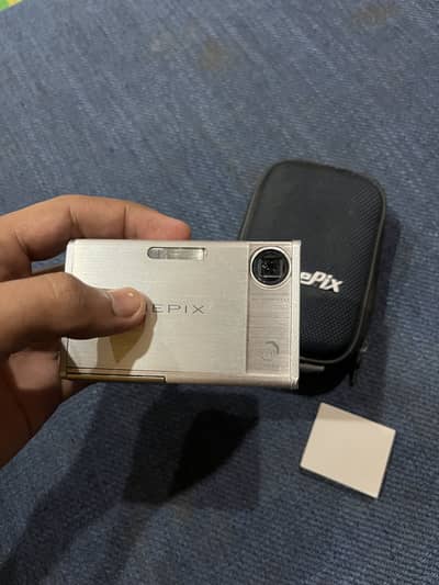 Fujifilm FinePix Z2 Vintage Digital Camera for Sale