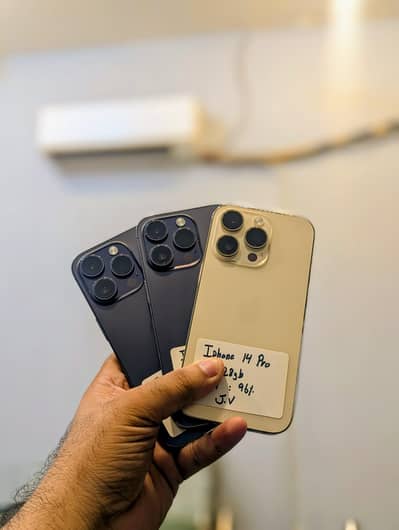 Apple iPhone 14 Pro Non PTA (JV) 10/10 water pack