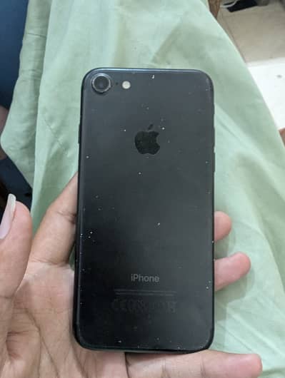 Apple iPhone 7