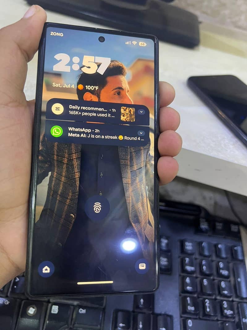 Google Pixel 6a 5