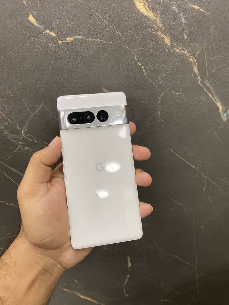 Google Pixel 7 Pro 2