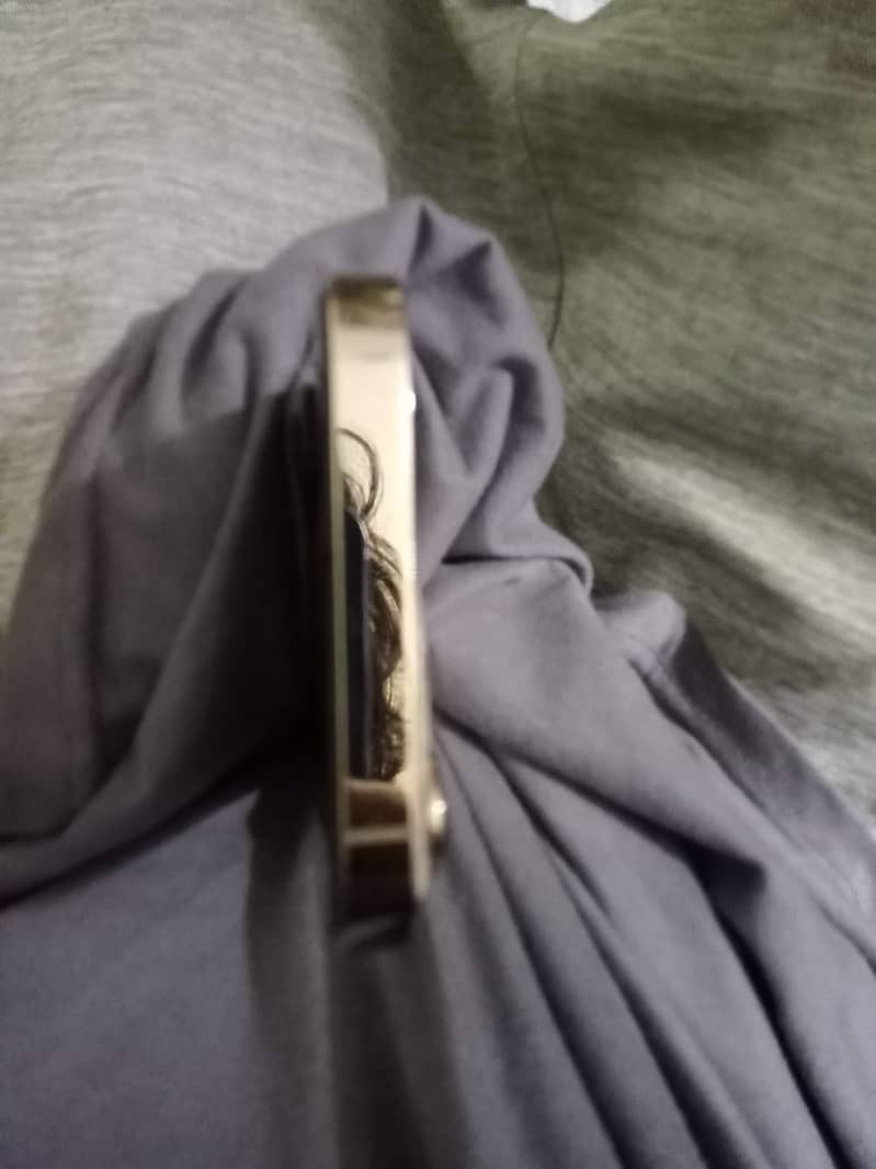 Apple iPhone 13 Pro 5