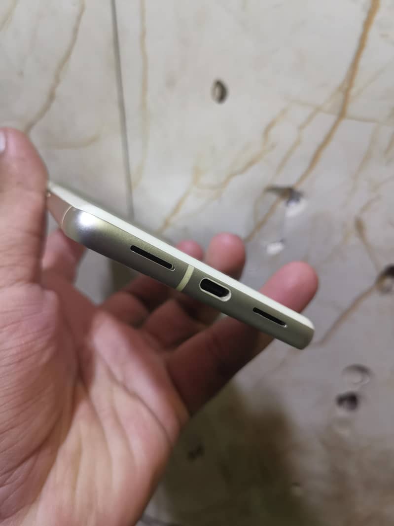 Google Pixel 7 2