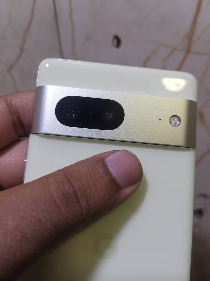 Google Pixel 7 6