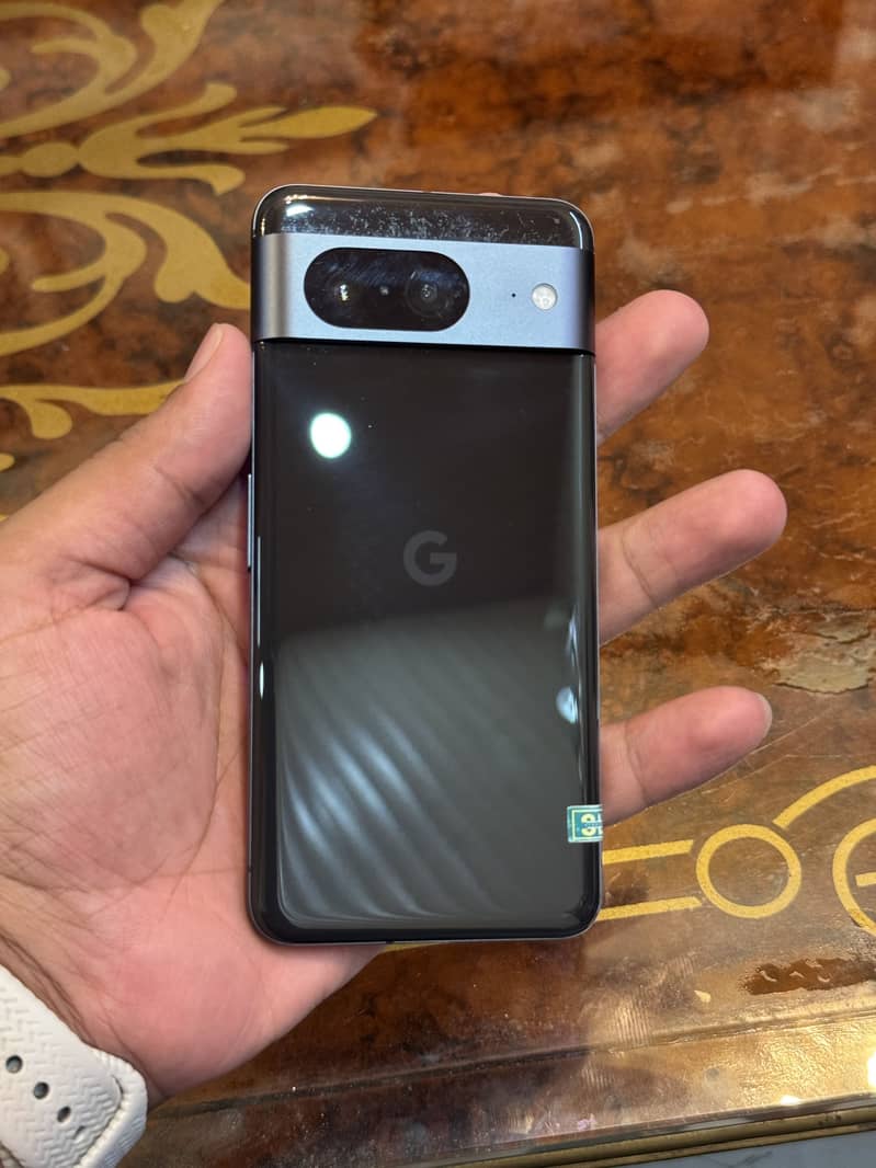 Google Pixel 8 1