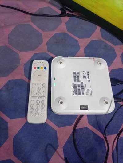 samsung led with box