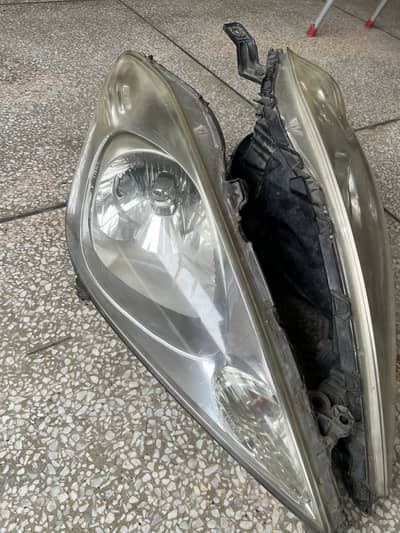 Honda Fit Shuttle ( both lights front and back )
