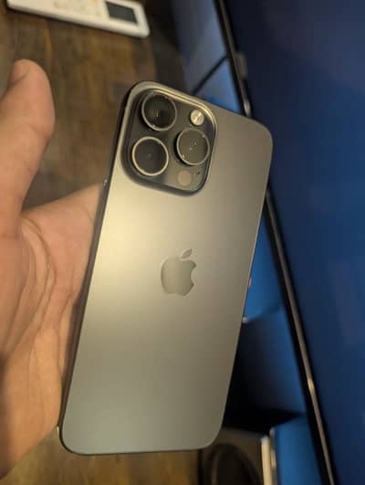 Apple iPhone 15 Pro Max