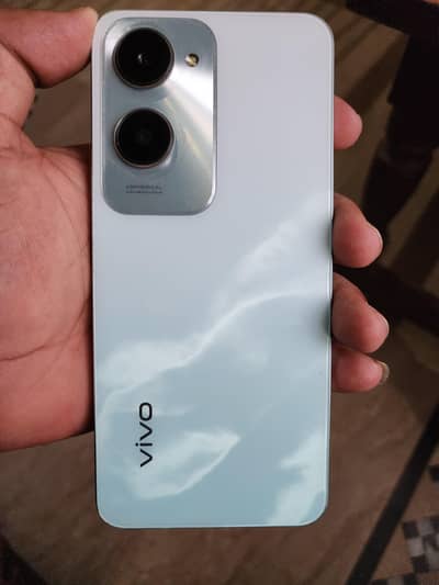 Vivo Y18