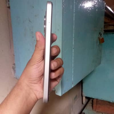 Tecno Spark Go 1