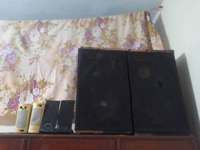 speakers indoor and outdoor both /old speakers