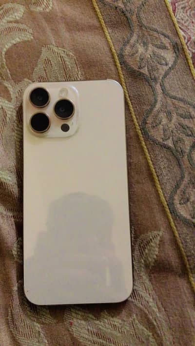 Apple iPhone 16 Pro Max