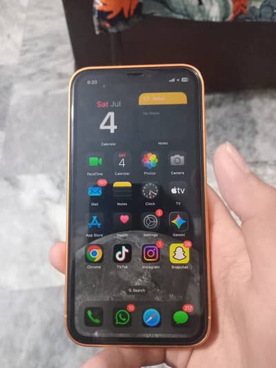 Apple iPhone XR