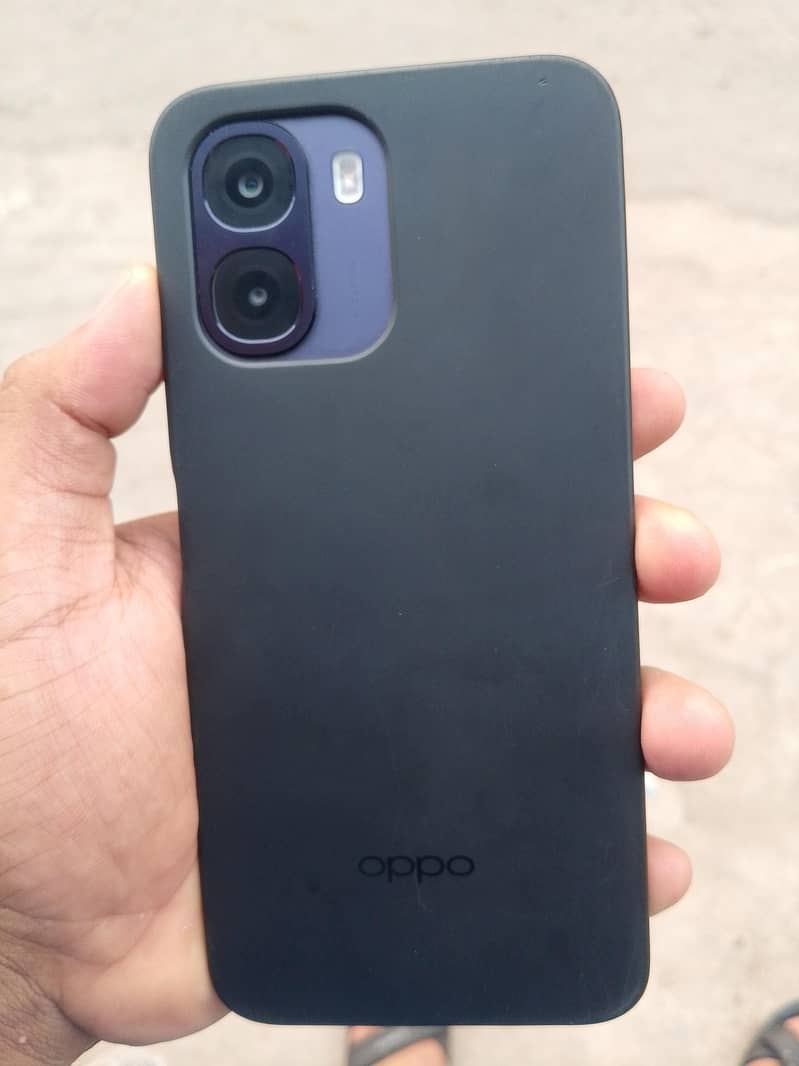 OPPO A6k 1