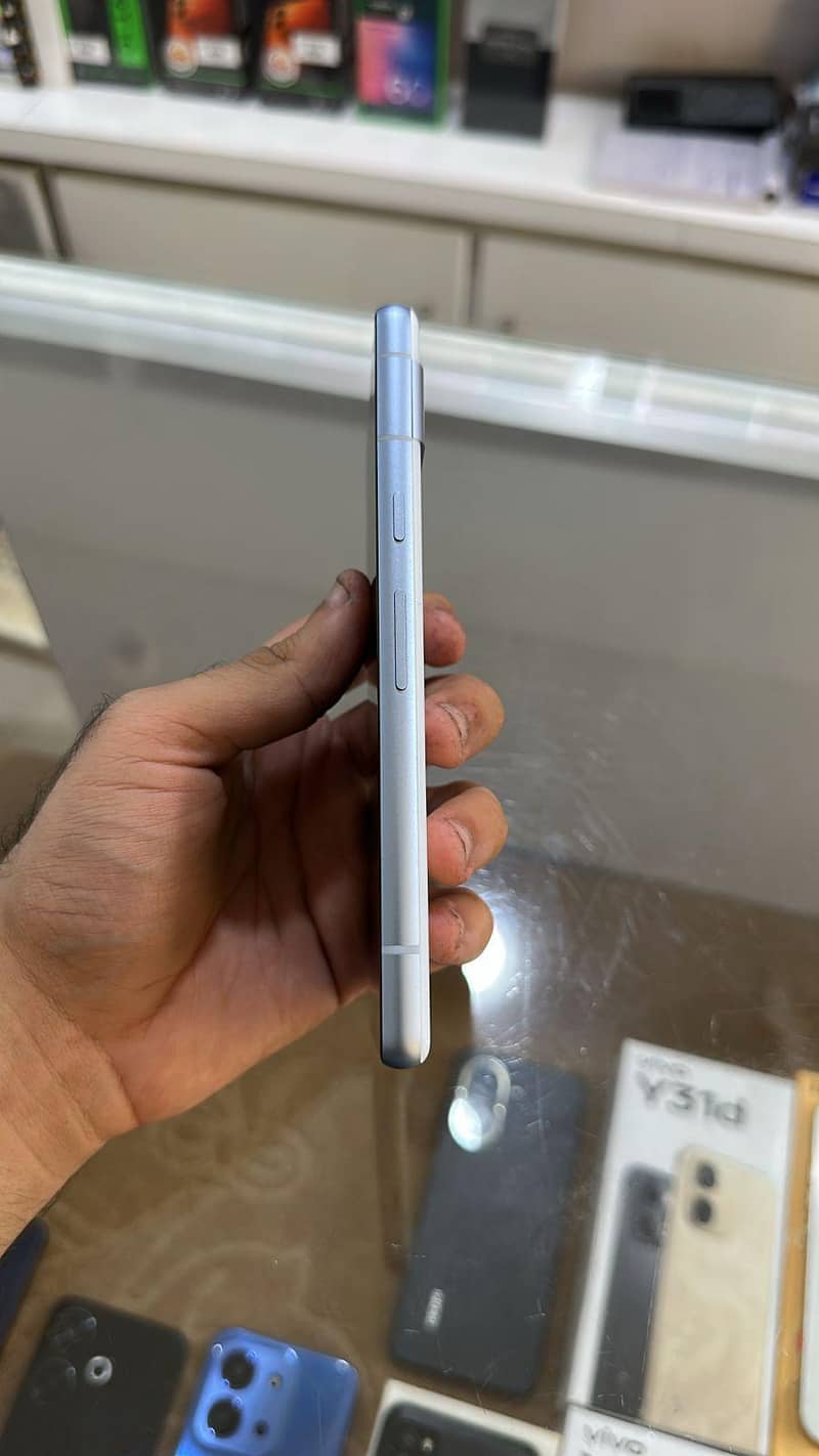 Google Pixel 7a 1