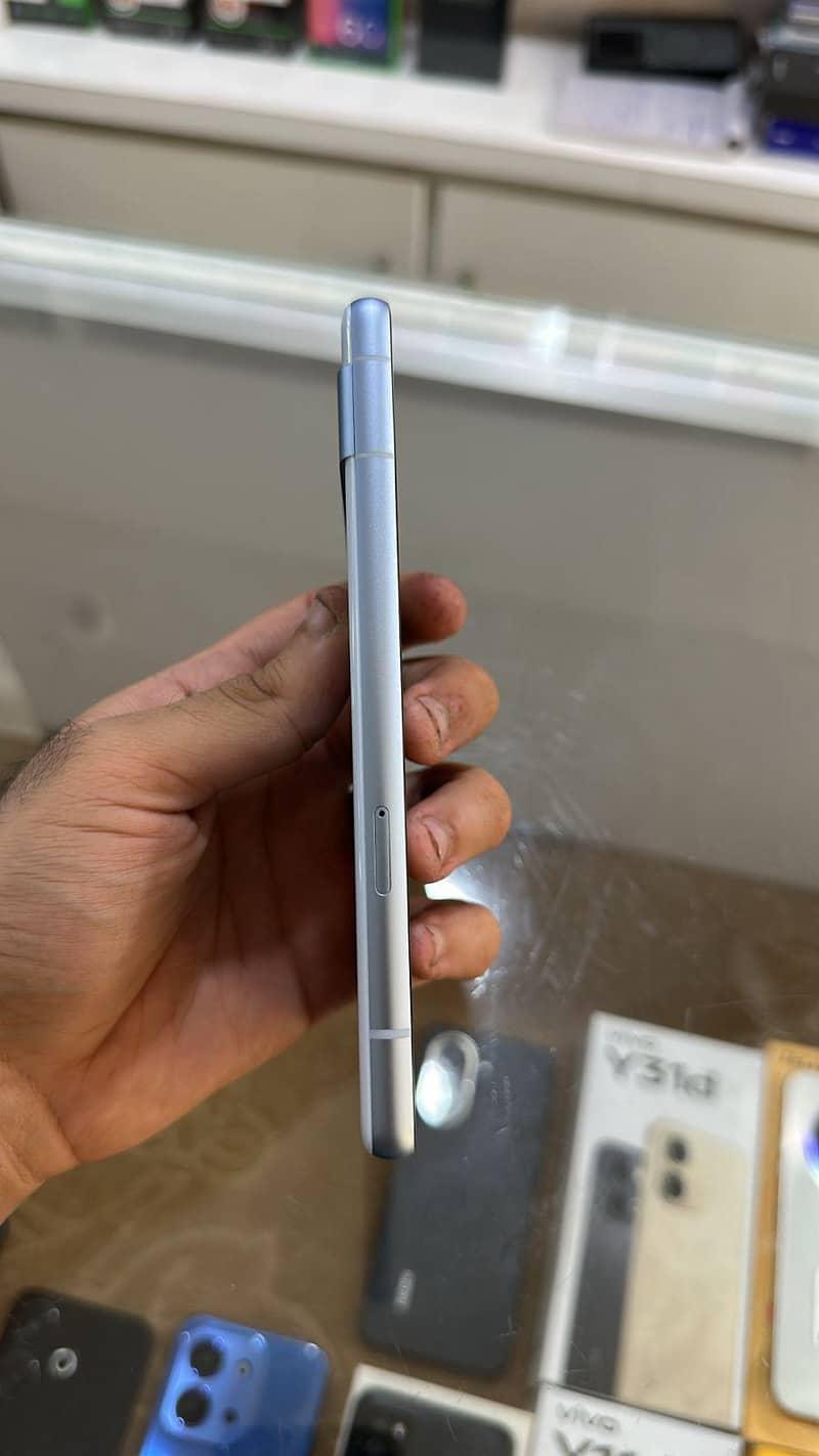 Google Pixel 7a 4
