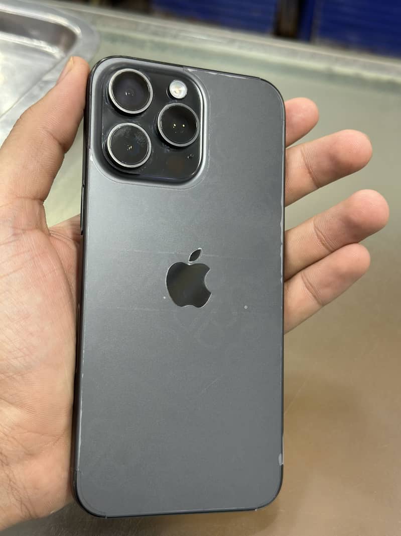 iPhone 15pro max 1
