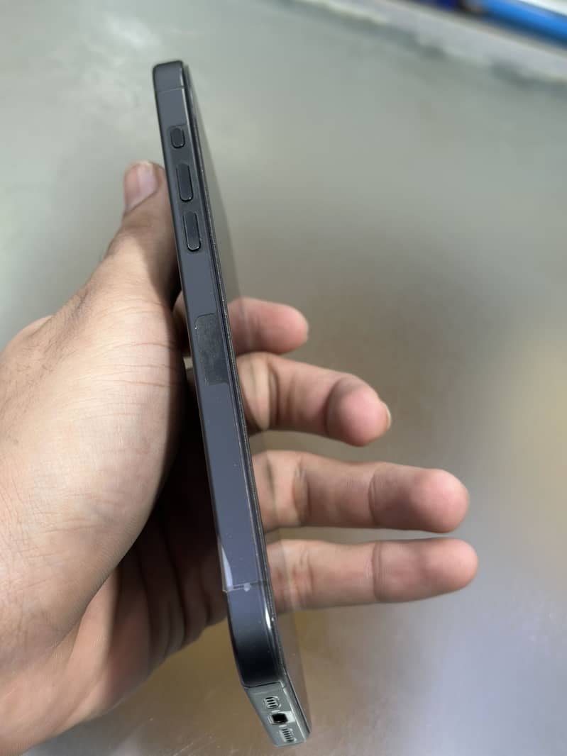 iPhone 15pro max 6