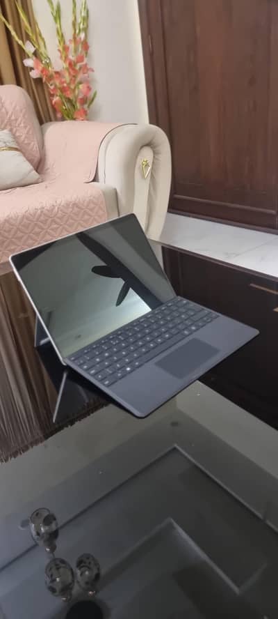 Microsoft Surface book 8 Pro