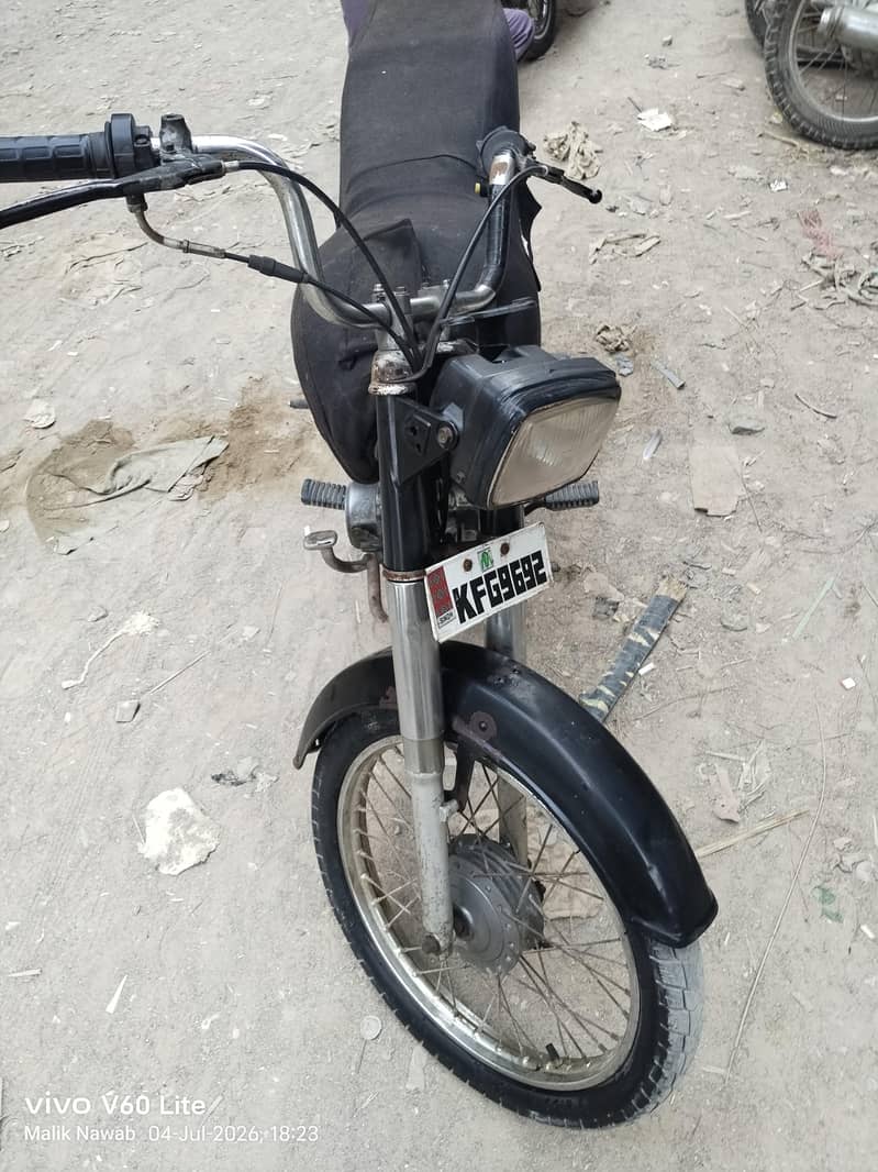 Hero 2011 0