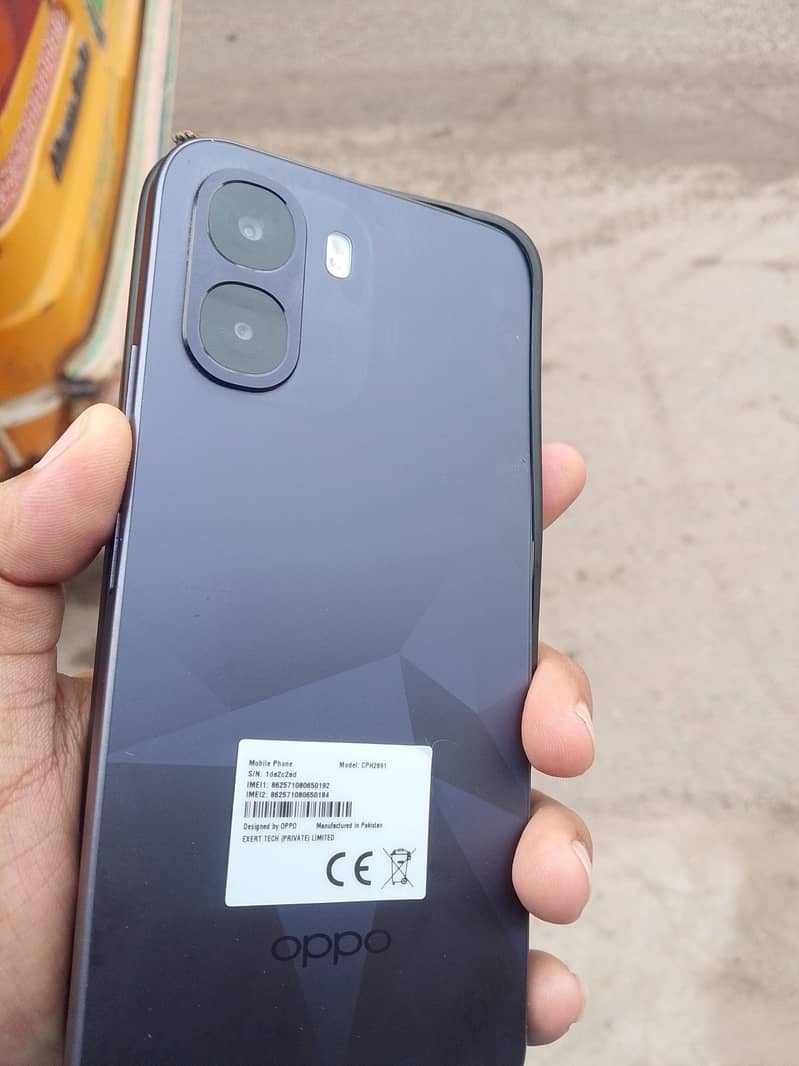 OPPO A6k 3