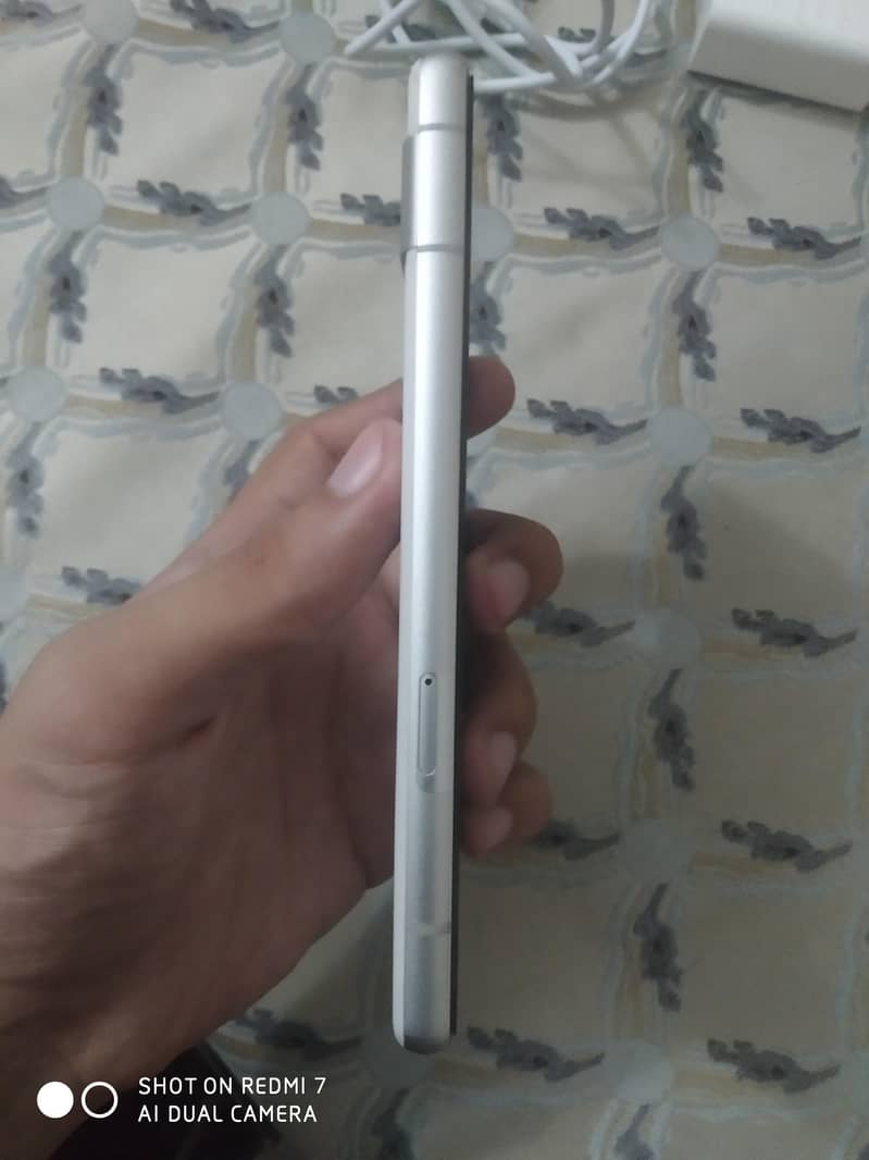 Google Pixel 7a 2