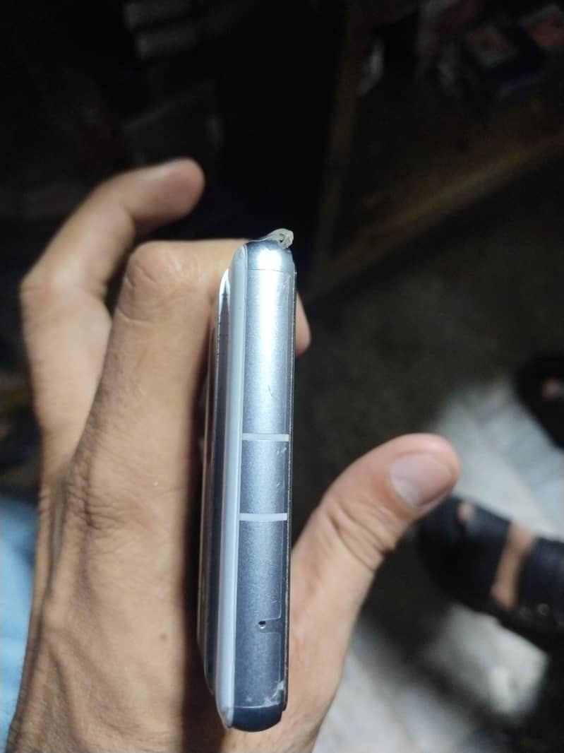 Google Pixel 7a 1