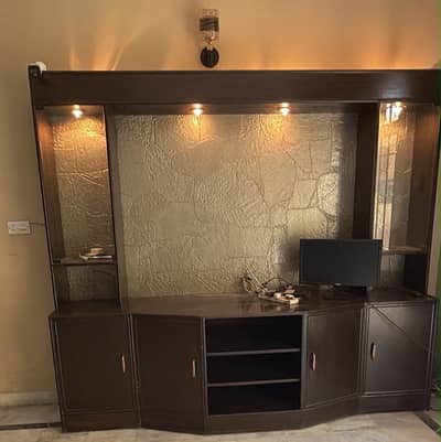Wall unit