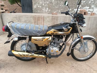 self start gold addition 25/26 model brand new bike