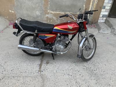Honda cg 125 2011 model