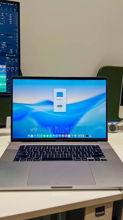 MacBook Pro 2019 | 16 inch