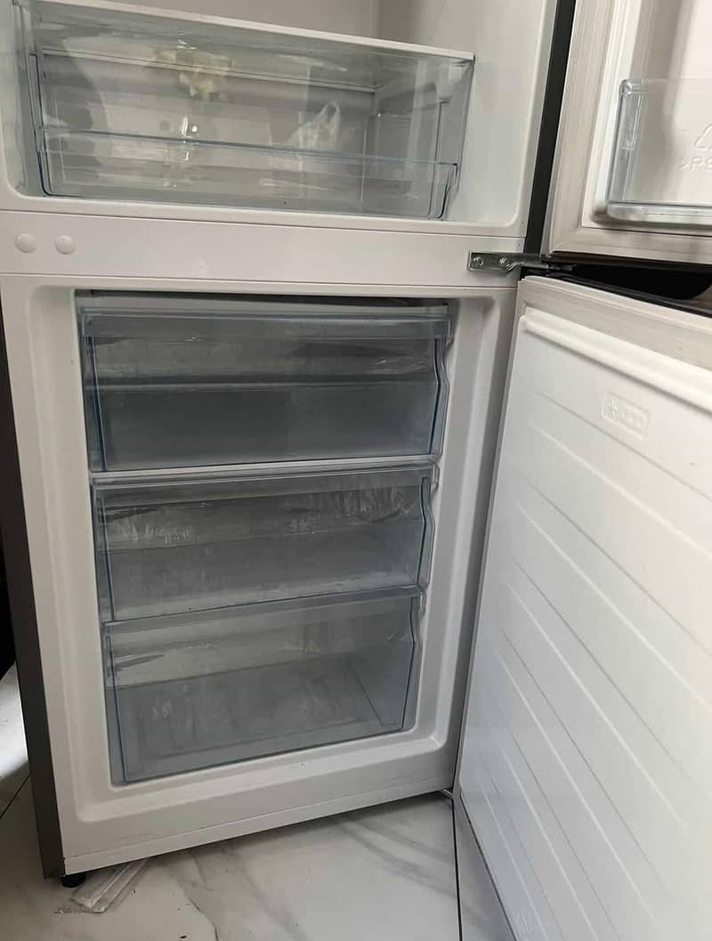 Fridge 1