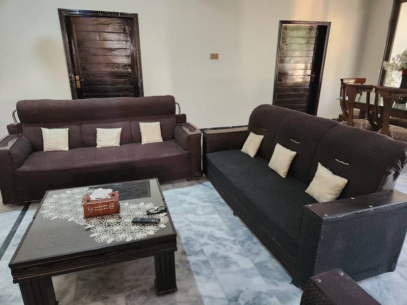 10 Seater Sofas Set with Center Table 1