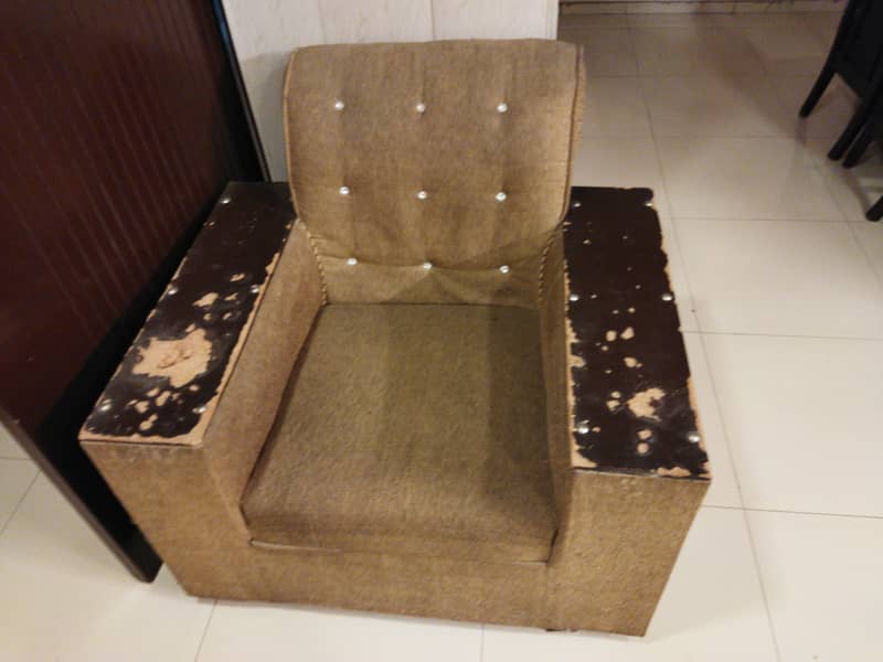 used sofa 4
