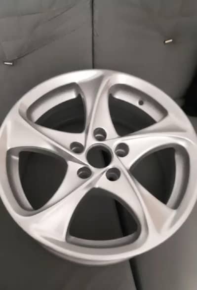 Slightly used Toyota Corrolla Allow Rim